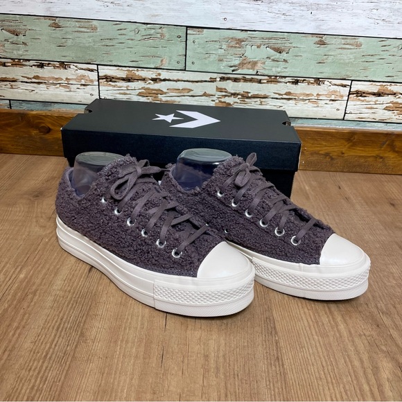 Converse Chuck Taylor All Star Platform Low Cozy Sherpa Purple Ore Size 8.5 - Picture 6 of 14